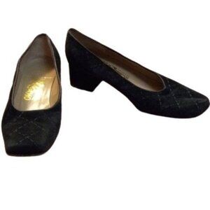 Salvatore Ferragamo Size 8 B Black Quilted Square Toe Block Heel Leather Pumps